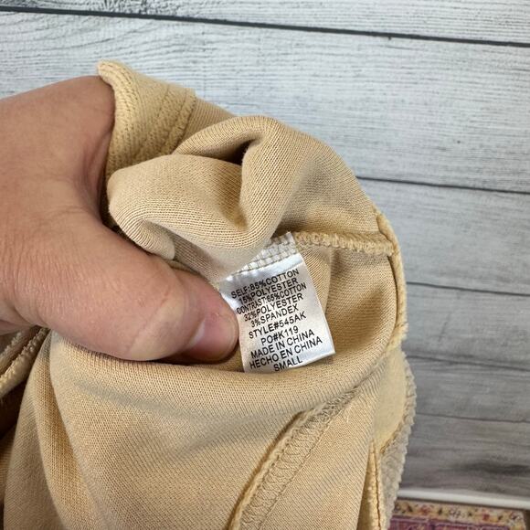 Aemi & Co Women's Ivory Quarter Snap Long Sleeve Pullover Sweatshirt Size Small - Picture 9 of 9